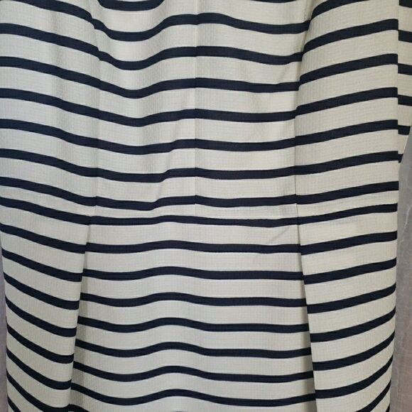 Liz Claiborne Women's Size 10 Dress Pleated Blue White Stripe Sleeveless Sailor - Picture 4 of 11